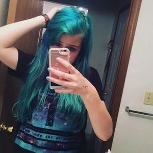 Meet your Posher, Lila